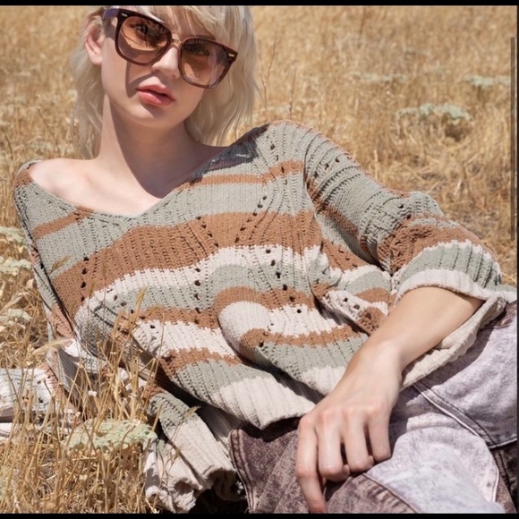 New! Clearance 🔥 Was $79.00 POL Desert Sage Chenille Sweater Stripe - Picture 4 of 7